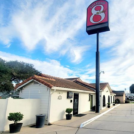 Soledad Motel 8 외부 사진